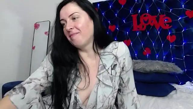 Snapshot of JacquelineElle chatting on 02-16-25, 12:41 JacquelineElle online show from 02-16-25, 12:41