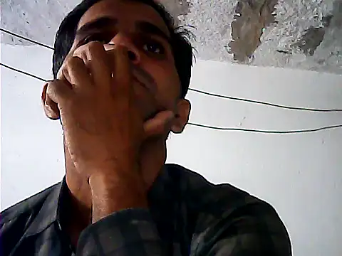 Snapshot of Nightservice27 chatting on 10-21-25, 01:06 Nightservice27 online show from 10-21-25, 01:06