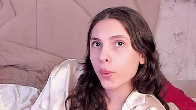 GIGI DAV online show from 01-25-25, 06:23