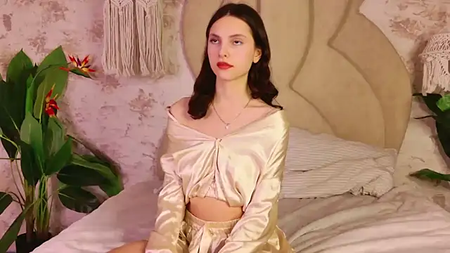 GIGI DAV online show from 02-28-25, 06:32