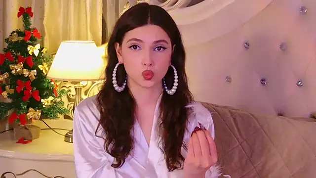 GIGI DAV online show from 12-20-25, 09:16