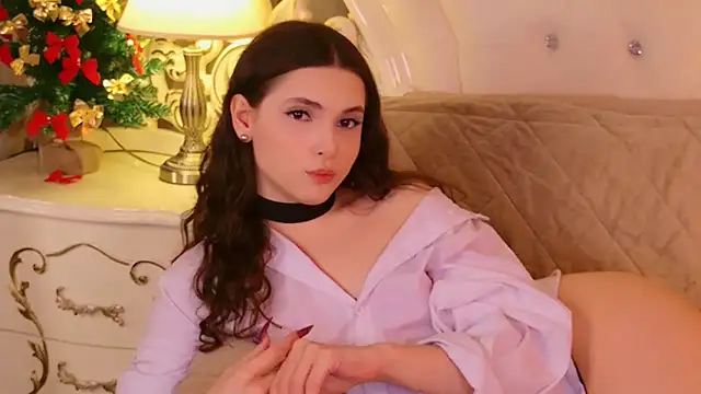 GIGI DAV online show from 12-20-25, 09:22