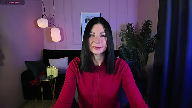 MonicaCheerful online show from 02-11-25, 05:47