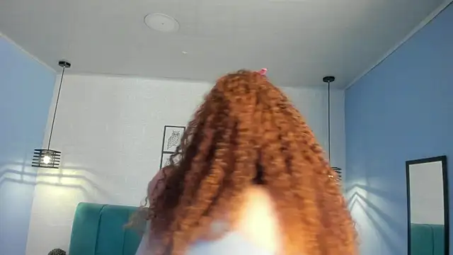 ninna curly online show from 11-19-25, 09:15