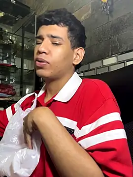 Snapshot of Santiago-Thompson chatting on 10-12-25, 02:49 Santiago-Thompson online show from 10-12-25, 02:49