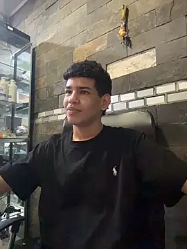 Snapshot of Santiago-Thompson chatting on 11-27-25, 09:06 Santiago-Thompson online show from 11-27-25, 09:06