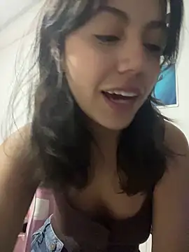Snapshot of LiLy_kIndly chatting on 09-12-25, 11:37 LiLy kIndly online show from 09-12-25, 11:37
