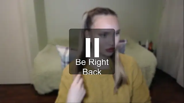 Snapshot of vivian_word chatting on 11-24-25, 05:45 vivian word online show from 11-24-25, 05:45