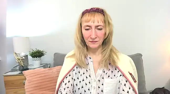 MargaretMilf69 online show from 03-21-25, 01:34