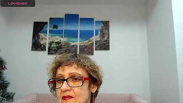 Snapshot of SexyGrandma_ chatting on 02-01-25, 04:46 SexyGrandma online show from 02-01-25, 04:46