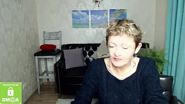 Snapshot of SexyGrandma_ chatting on 09-19-25, 06:08 SexyGrandma online show from 09-19-25, 06:08