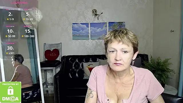 Snapshot of SexyGrandma_ chatting on 09-23-25, 04:32 SexyGrandma online show from 09-23-25, 04:32