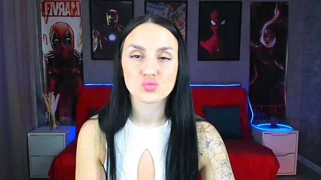 EmiliaBeynard online show from 02-12-25, 01:37