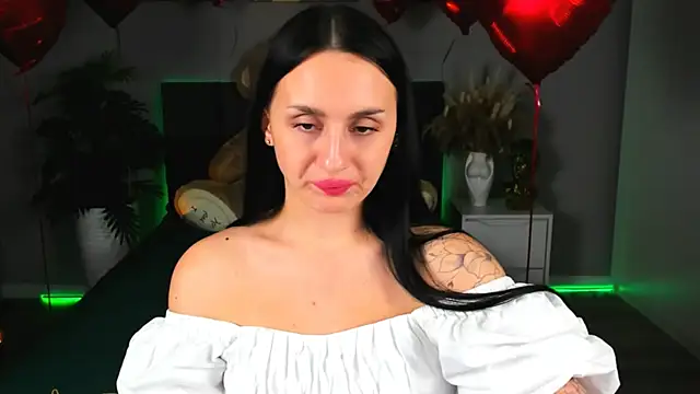 EmiliaBeynard online show from 02-25-25, 05:04