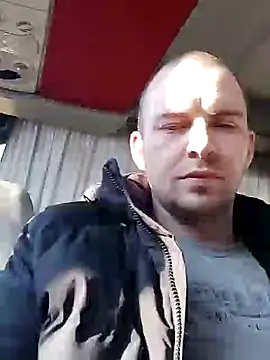 Milankure111 online show from 02-10-25, 01:11