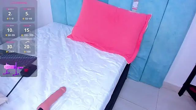 Snapshot of AlexxaSmall chatting on 03-11-25, 02:51 AlexxaSmall online show from 03-11-25, 02:51