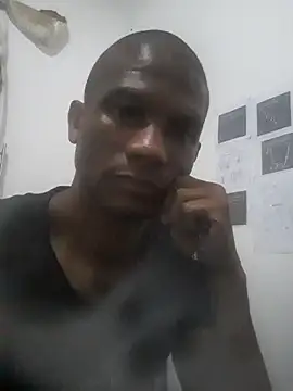 Snapshot of diablok1705 chatting on 10-15-25, 07:14 diablok1705 online show from 10-15-25, 07:14