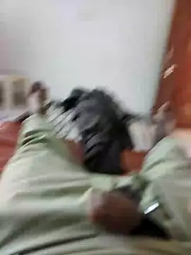 Snapshot of xmanrawan2 chatting on 10-16-25, 03:40 xmanrawan2 online show from 10-16-25, 03:40