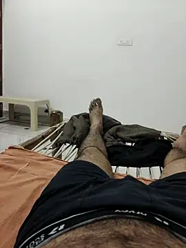 Snapshot of xmanrawan2 chatting on 10-19-25, 05:13 xmanrawan2 online show from 10-19-25, 05:13