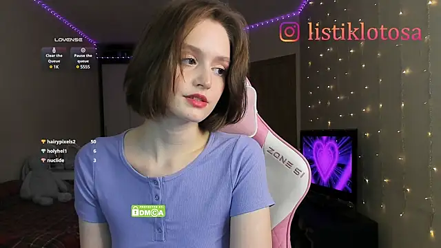 Snapshot of kookome chatting on 03-09-25, 11:14 kookome online show from 03-09-25, 11:14