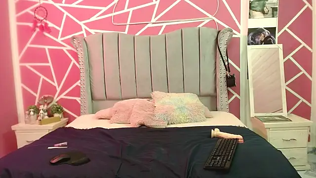 Snapshot of valeria__rouse chatting on 02-08-25, 02:49 valeria rouse online show from 02-08-25, 02:49