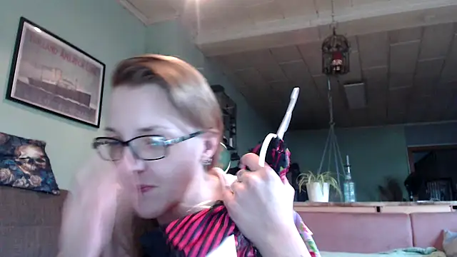 Snapshot of Astrid-Gilbert chatting on 01-30-25, 08:22 Astrid-Gilbert online show from 01-30-25, 08:22