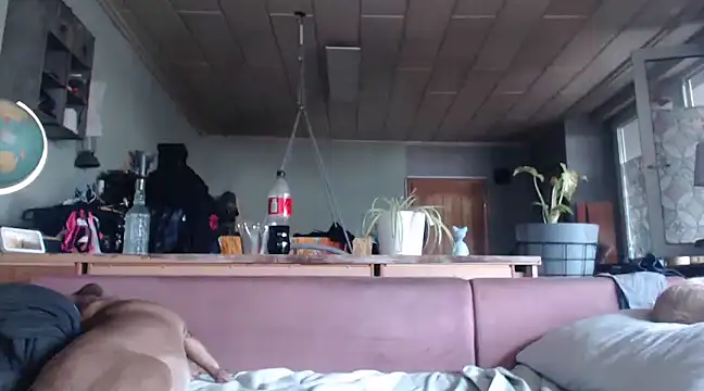 Snapshot of Astrid-Gilbert chatting on 02-21-25, 07:56 Astrid-Gilbert online show from 02-21-25, 07:56