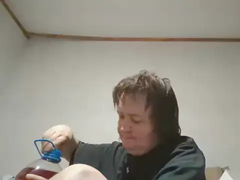 Snapshot of BBWLADY71 chatting on 02-24-25, 02:08 BBWLADY71 online show from 02-24-25, 02:08