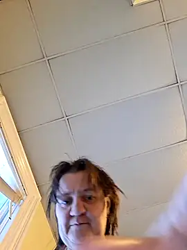 Snapshot of BBWLADY71 chatting on 02-12-26, 10:05 BBWLADY71 online show from 02-12-26, 10:05