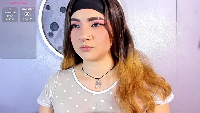 Shanntal  online show from 12-02-25, 07:53