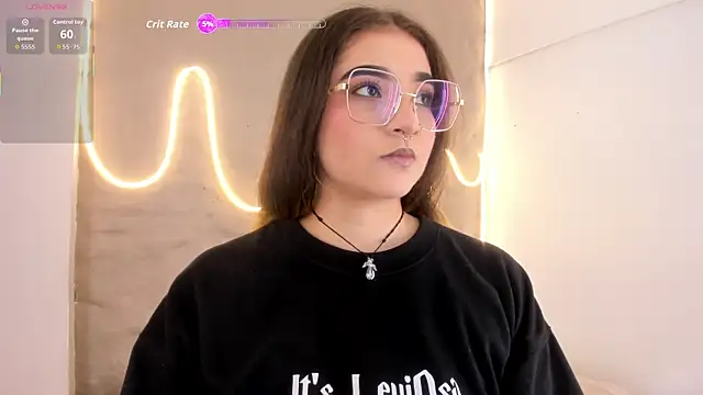 Shanntal  online show from 02-15-26, 07:32