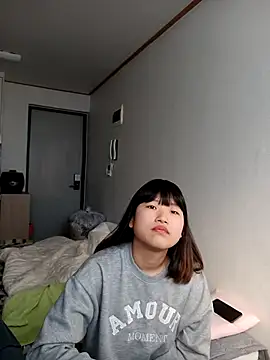 cutie koreancouple online show from 02-26-25, 01:11