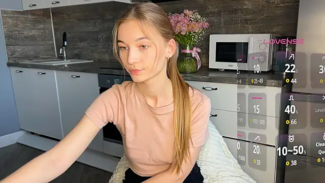 maria plaudice online show from 03-13-25, 02:44