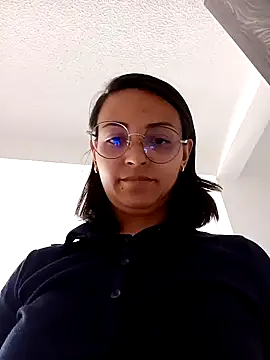 Snapshot of bri_ali chatting on 02-14-25, 03:47 bri ali online show from 02-14-25, 03:47