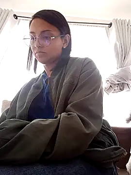 Snapshot of bri_ali chatting on 03-08-25, 06:05 bri ali online show from 03-08-25, 06:05