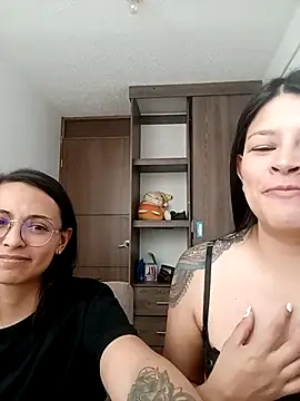 Snapshot of bri_ali chatting on 03-18-25, 09:53 bri ali online show from 03-18-25, 09:53