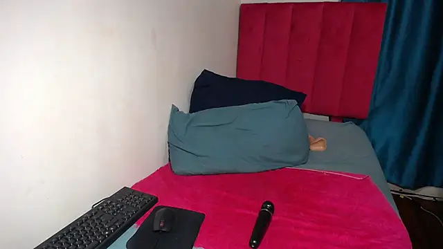 Mywife777 online show from 03-01-25, 07:59