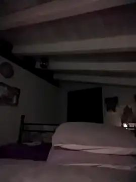 Snapshot of divinaerotica chatting on 11-14-25, 06:06 divinaerotica online show from 11-14-25, 06:06