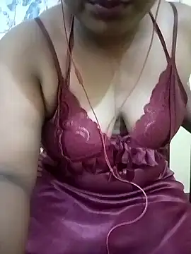 Snapshot of mallugrl123 chatting on 10-04-25, 05:33 mallugrl123 online show from 10-04-25, 05:33