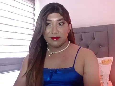 Snapshot of k_i_m_o_r_a_h chatting on 01-15-26, 04:44 k i m o r a h online show from 01-15-26, 04:44