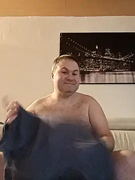 Snapshot of Pourleplasirs chatting on 01-31-25, 01:54 Pourleplasirs online show from 01-31-25, 01:54