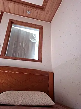 Snapshot of Tyyyggjju chatting on 11-15-25, 05:38 Tyyyggjju online show from 11-15-25, 05:38