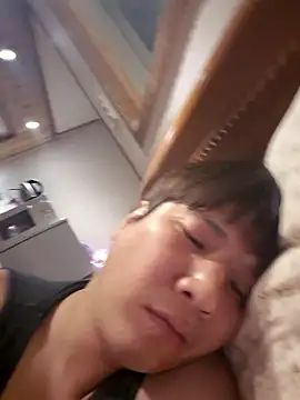 Snapshot of Tyyyggjju chatting on 11-24-25, 09:36 Tyyyggjju online show from 11-24-25, 09:36