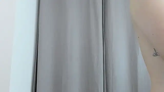 Snapshot of miketwink chatting on 10-26-25, 05:13 miketwink online show from 10-26-25, 05:13