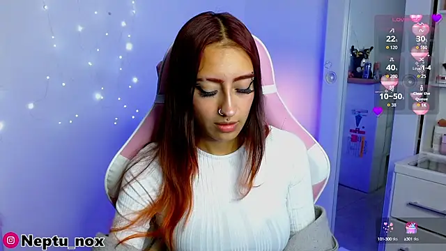 Snapshot of neptu_noxx chatting on 09-27-25, 03:22 neptu noxx online show from 09-27-25, 03:22