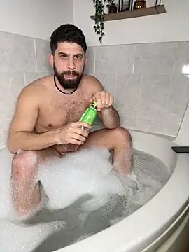 Snapshot of lucas_kazimm chatting on 02-18-25, 08:03 lucas kazimm online show from 02-18-25, 08:03