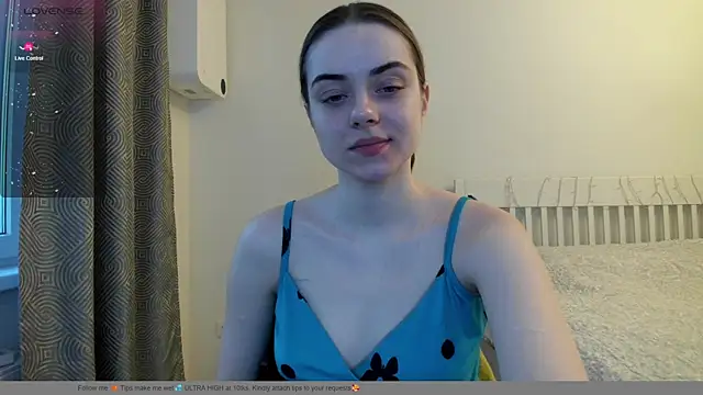 Hustle Babyy online show from 12-15-25, 12:42