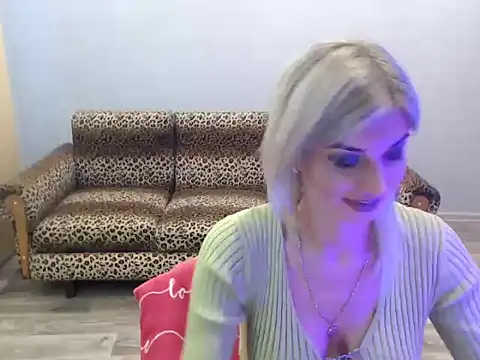 SexyBeatriice online show from 10-21-25, 06:25