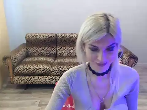 SexyBeatriice online show from 11-26-25, 07:20