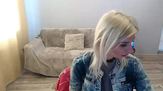 Snapshot of SexyBeatriice chatting on 02-04-26, 07:14 SexyBeatriice online show from 02-04-26, 07:14